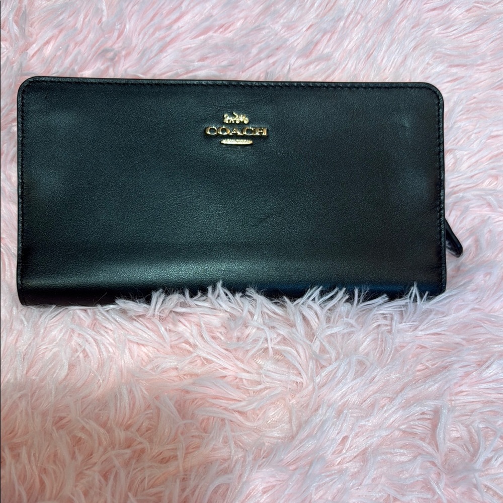 NWOT Coach Black Women's Wallet